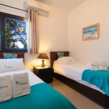 Celeste Villa Playa Blanca