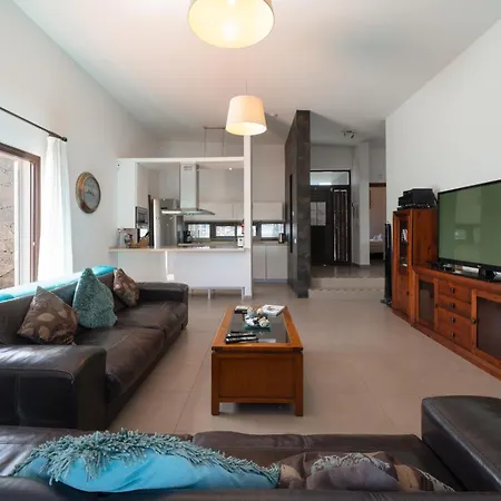 Celeste Playa Blanca