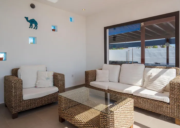 Celeste Villa *